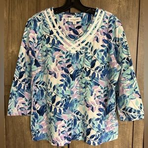 Breckenridge women’s blouse top